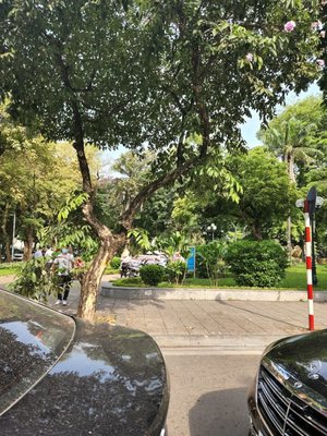 Protests against land expropriation in Hanoi near the National Assembly. © Anonymous